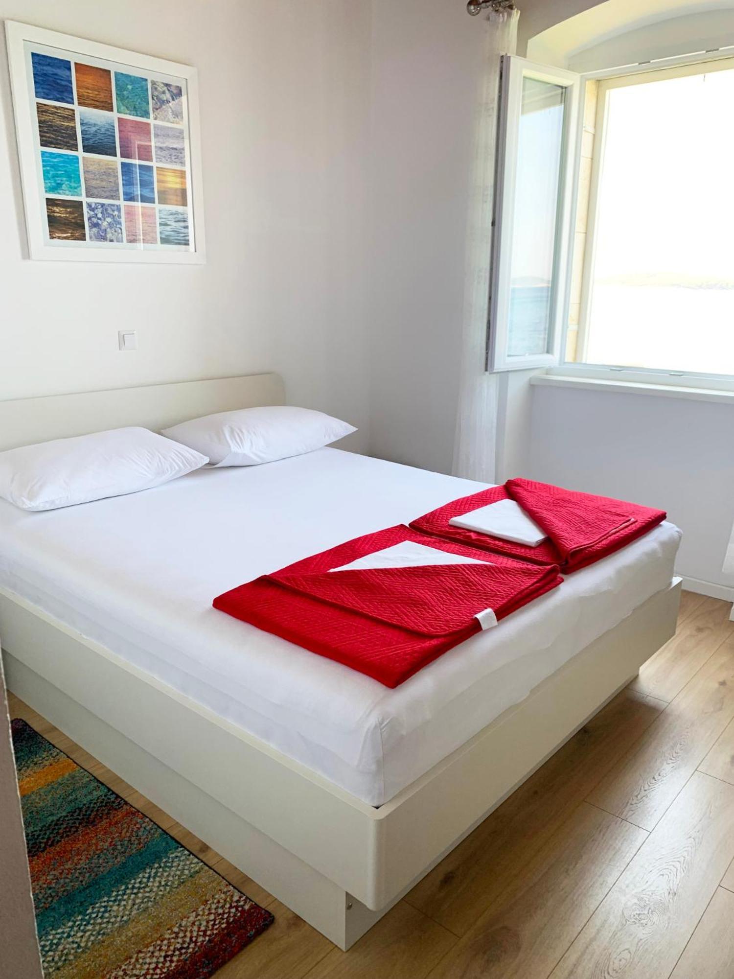 Seafront Rooms 赫瓦尔 外观 照片